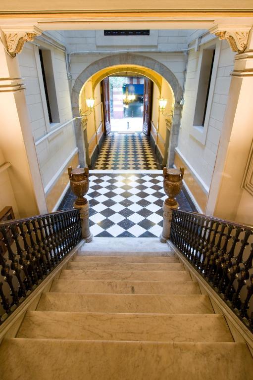 Palace Guesthouse バルセロナ エクステリア 写真